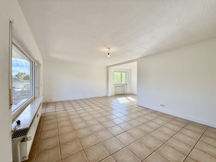 Wohnzimmer OG III Zweifamilienhaus M�rlenbach / Bonsweiher