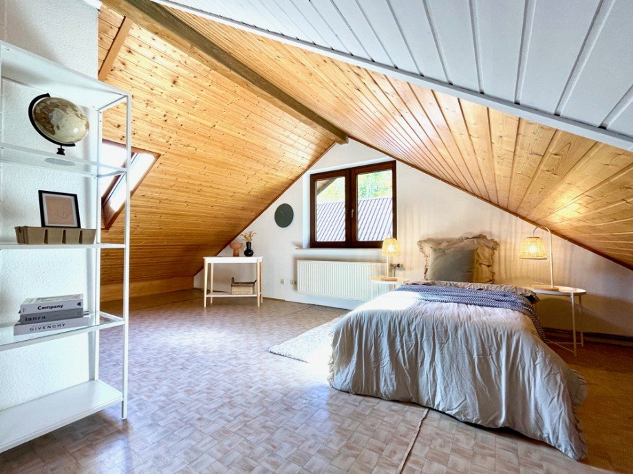 2. Schlafzimmer im DG I Doppelhaush�lfte Gaiberg