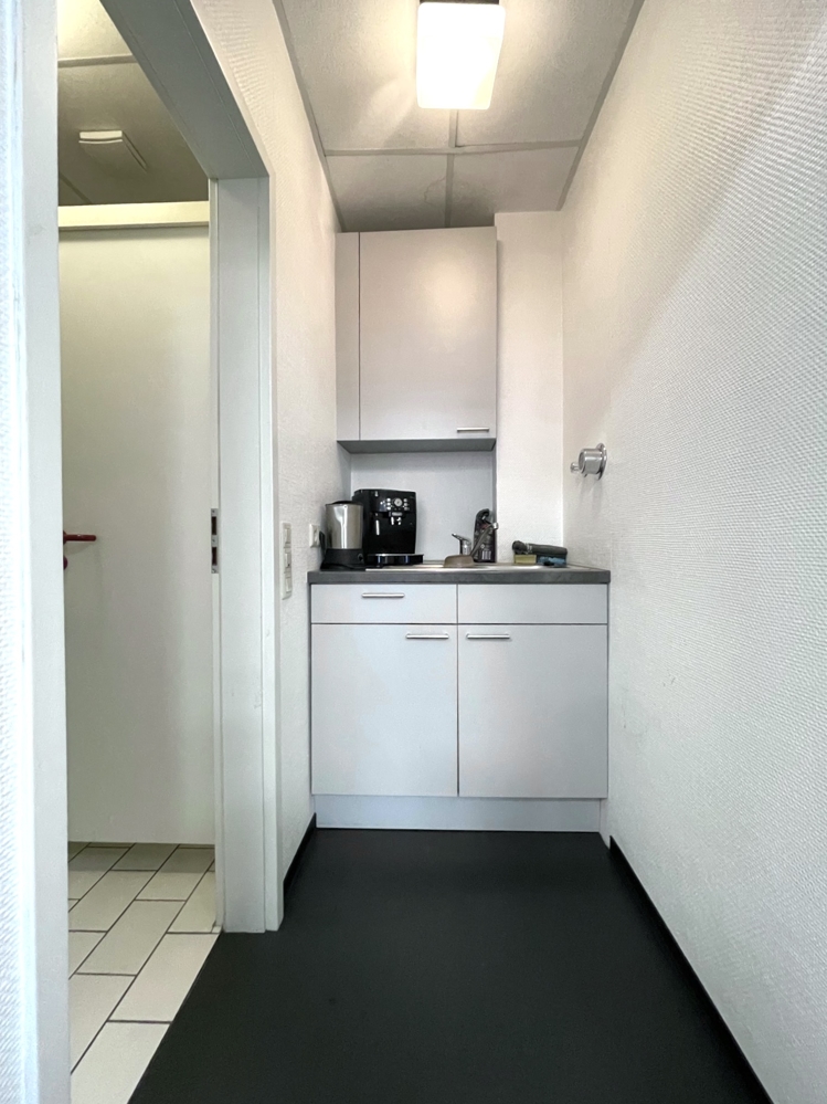 Teek�che Ladenlokal Heppenheim