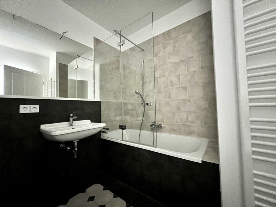 Badezimmer II Dachgeschosswohnung Heppenheim