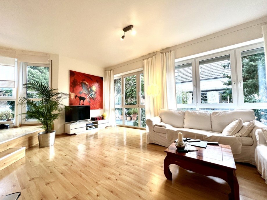 Wohn- und Essbereich II Maisonettewohnung Weinheim / Hohensachsen