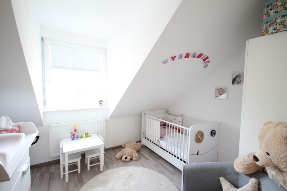 G�ste-,Kinder-, Arbeitszimmer DG (2) Mehrfamilienhaus Heppenheim (Bergstra�e) / Sonderbach