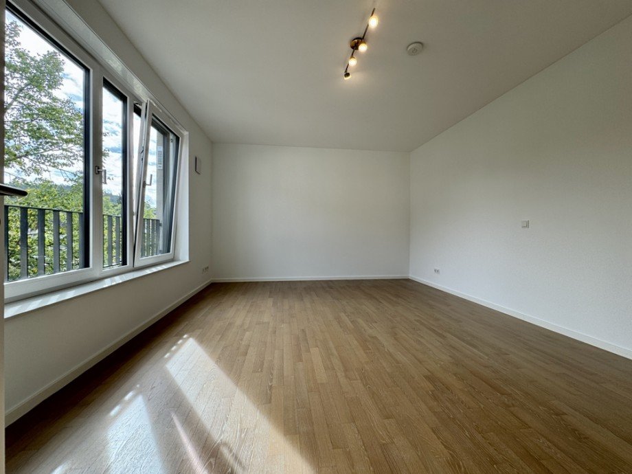Schlafzimmer I Etagenwohnung Heppenheim