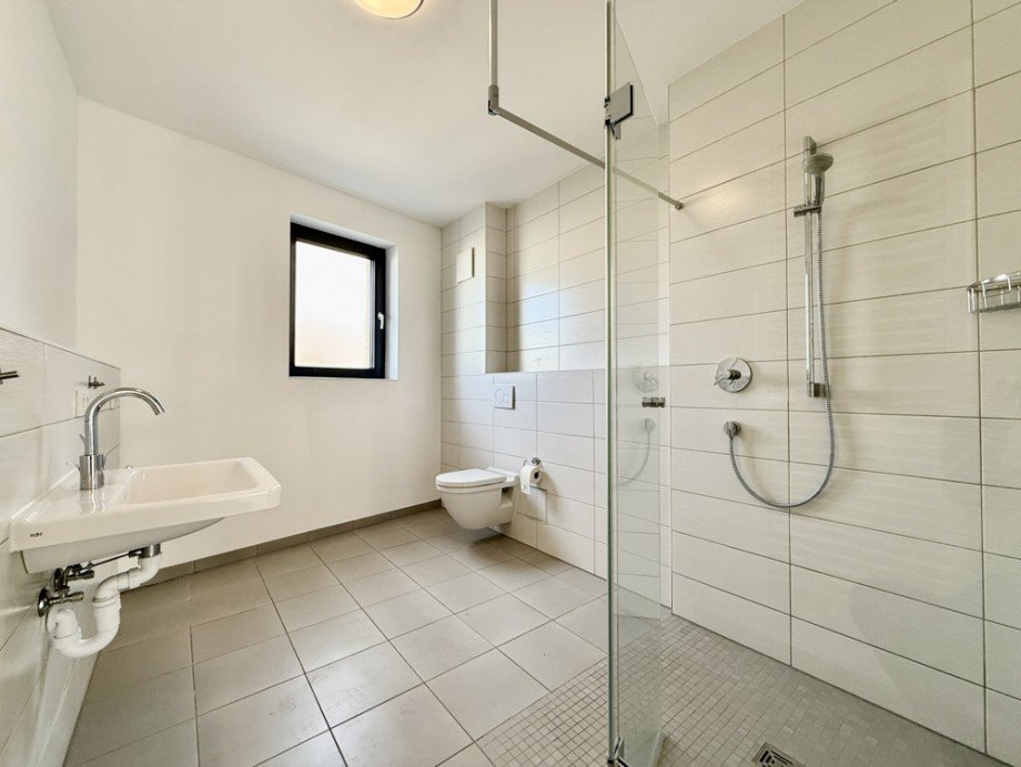 Tageslichtduschbad I Etagenwohnung Weinheim