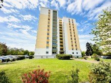 Hausansicht II +++ Provisionsfrei f�r K�ufer - 4-Zimmer-Wohnung mit 3-Balkonen +++