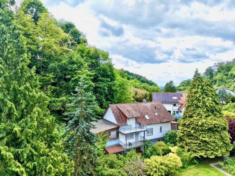 Drohnenaufnahme I Laudenbach Zweifamilienhaus +++ Freistehendes Zweifamilienhaus in Laudenbach +++