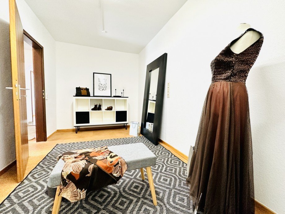 Ankleidezimmer II Etagenwohnung Heppenheim (Bergstra�e)