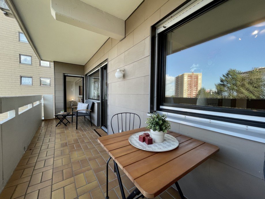 Balkon I Etagenwohnung Heppenheim