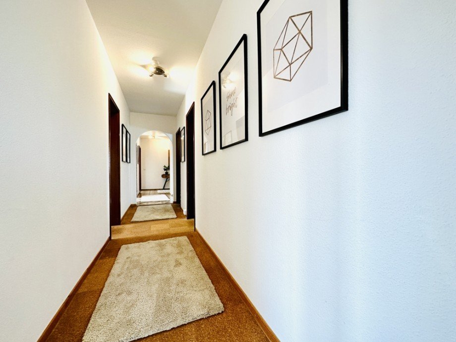 Flur II Etagenwohnung Heppenheim (Bergstra�e)
